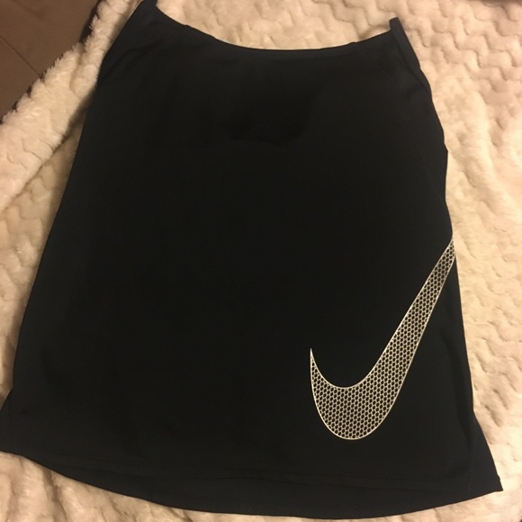 Nike Other - Cute like new Nike swim top